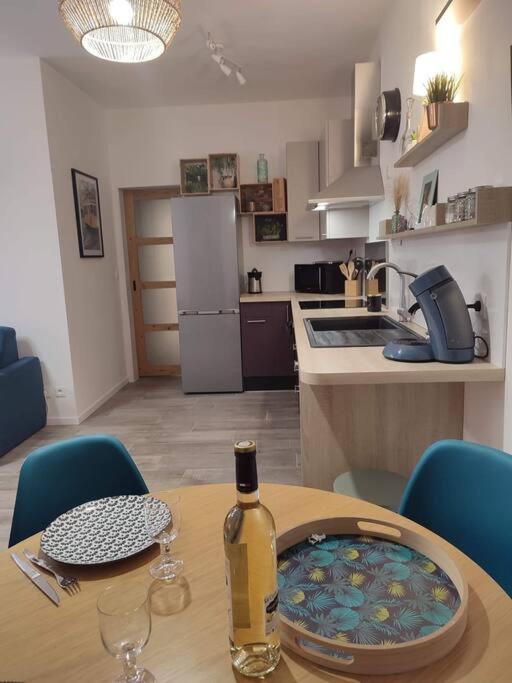Appartement Cosy Au Pied Des Halles,Le Rossini ناربون المظهر الخارجي الصورة